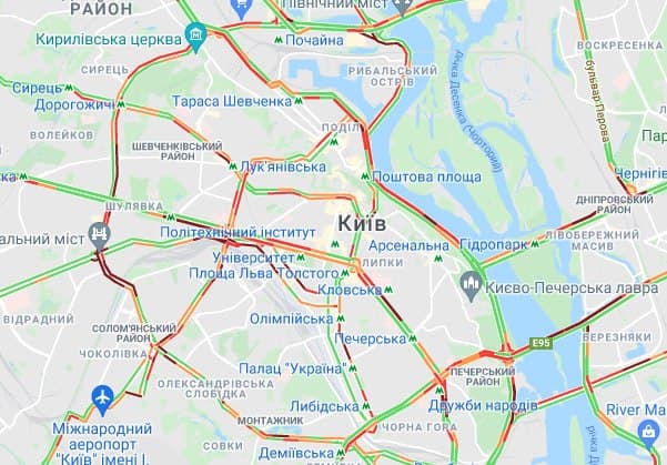 Ситуация на дорогах в Киеве. Скриншот: Гугл мапс