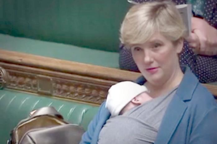 У парламент без дітей — британську депутатку не пускають на роботу з немовлям