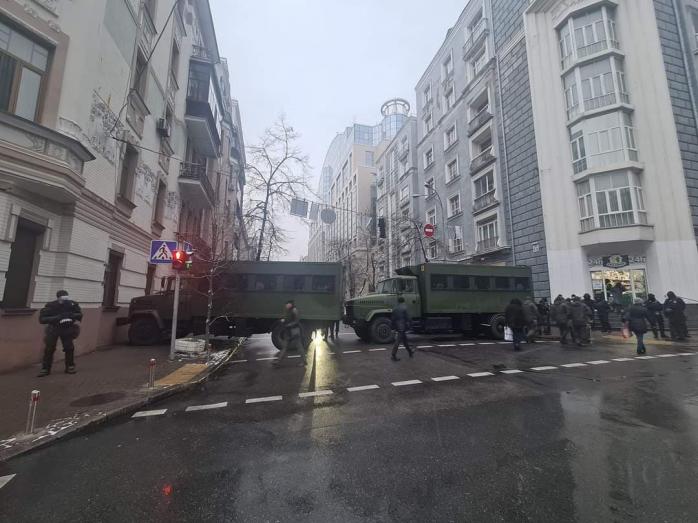 Центр Киева перекрыли в ожидании протестов и переворота