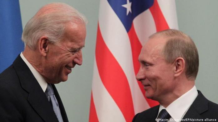 Путин ожидает гарантий — в Кремле раскрыли детали созвона с Байденом