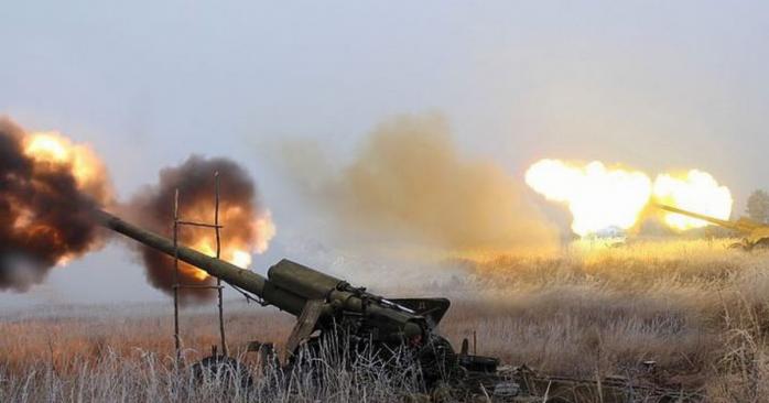 Усилить режим прекращения огня на Донбассе отказались представители РФ в ТКГ, фото: «Апостроф»
