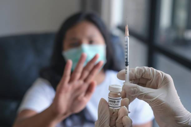 Альтернативный вакцине препарат от коронавируса утвердили в США. Фото: istock