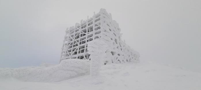 В Карпатах ударили мощные морозы (ФОТО)