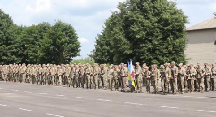 Добровольці тероборони отримають зброю для відсічі агресії, заявили в МВС