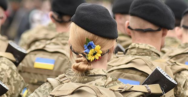 Военный учет для женщин — в Минобороны успокоили украинок
