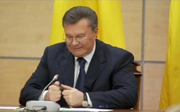 Янукович позивається до Ради через своє усунення у 2014 році