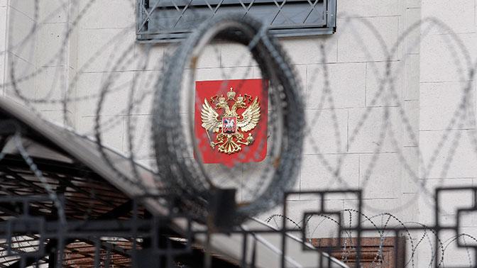 Россия начала эвакуировать дипломатов с территории Украины. Фото: tvzvezda.ru