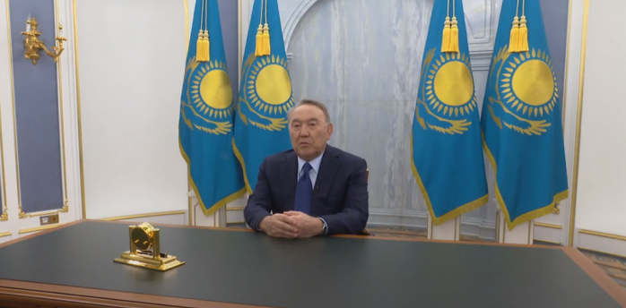 Назарбаєв вперше прокоментував протести у Казахстані 