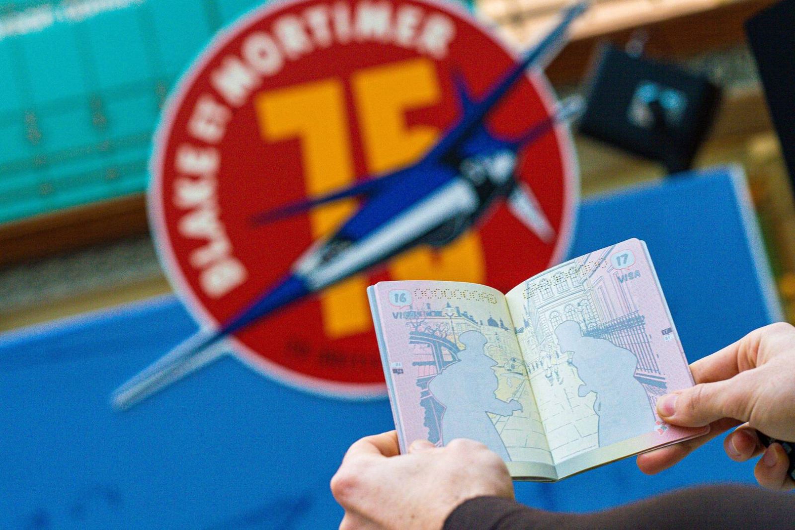 Бельгійські паспорти з малюнками із коміксів. Фото: BELGA