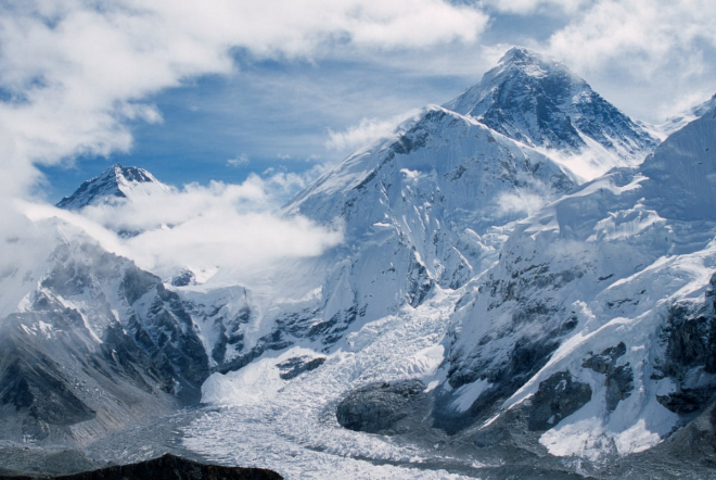 Еверест. Фото: CNN