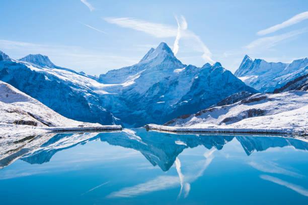 Многовековой лед на Эвересте растаял всего за четверть века (ФОТО)