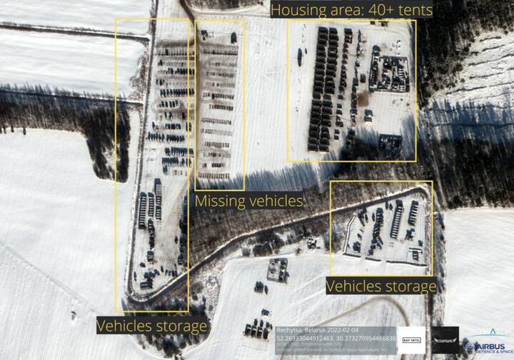 В интернете появились спутниковые фото российского лагеря на границе с Украиной