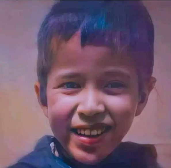 У Марокко повідомили про смерть хлопчика, якого врятували з 32-метрового криниці