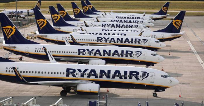 Лоукостер Ryanair перестав продавати білети з Харкова та Херсона, фото: «Шпальта»