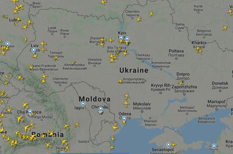 Карта польотів над Україною, скріншот "Флайрадар"