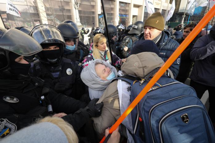 Предприниматели снова протестуют в Киеве – центр города перекрыт. Фото: РБК-Украина