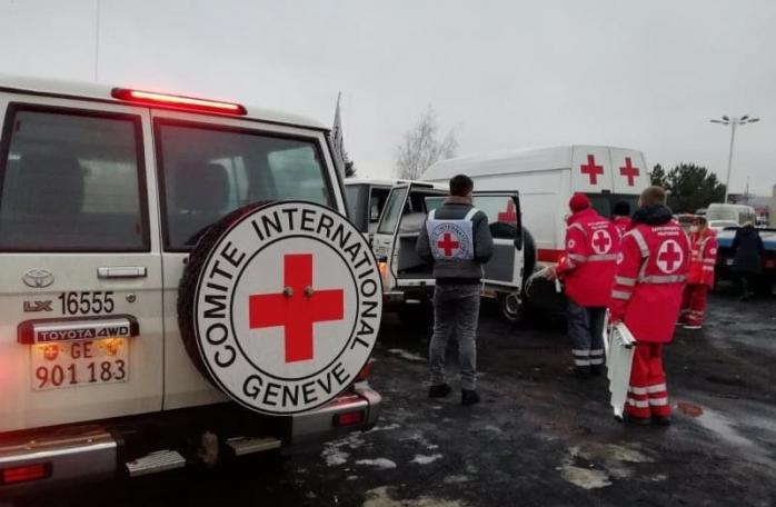 Конвой Красного Креста обстреляли на КПВВ «Счастье»