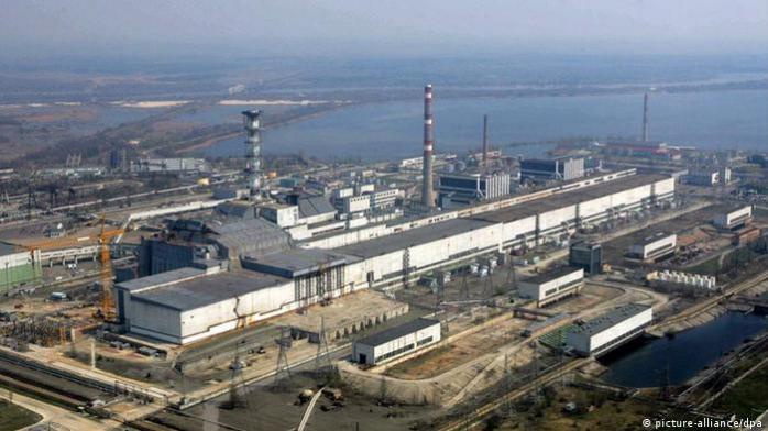 Зеленский: Российская армия пытается захватить Чернобыльскую АЭС