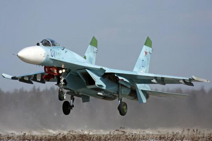 Збиття російського літака Су-27 потрапило на відео. Фото: Су-27