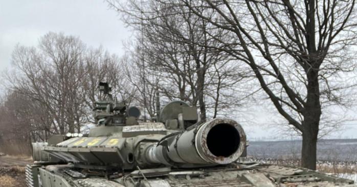 Українські військові захопили шість російських танків в бою під Харковом, фото: Юрій Бутусов