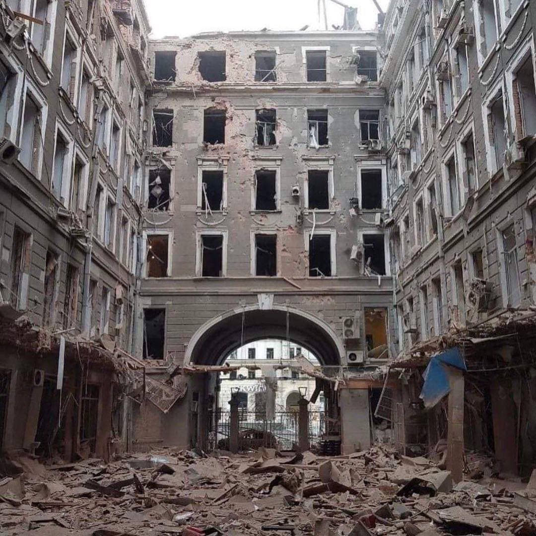 Наслідки бомбардувань Харкова. Фото: Telegram-канал ЗСУ