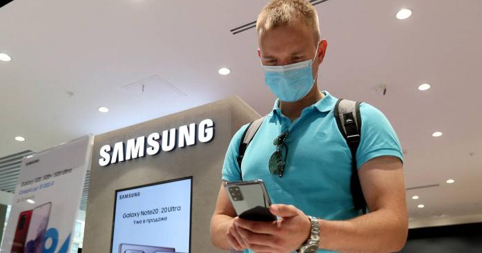 Компанія Samsung припинила постачання товарів у РФ. Фото: ТАСС