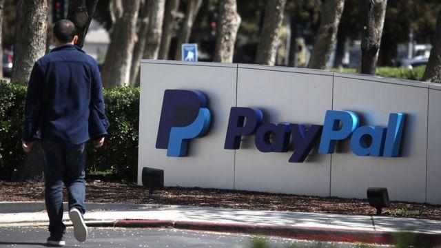 PayPal прекратила свою работу в РФ через войну. Фото: BBC
