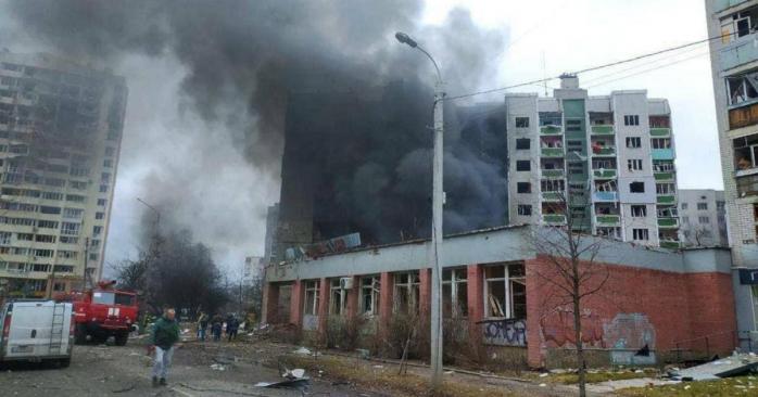 Наслідки бомбардувань Чернігова, фото: «Парламент.UA»