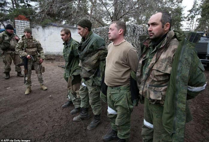 «Вторая армия мира» ворует кур у жителей оккупированных украинских сел 