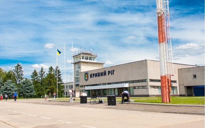 Ракеты рашистов ударили по аэропорту на Днепропетровщине (ВИДЕО)