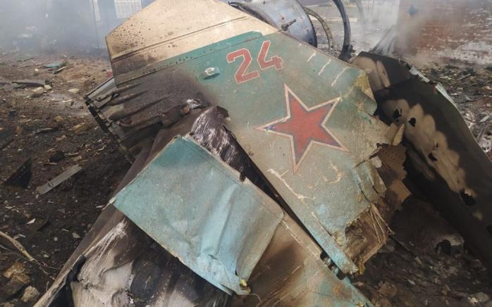 Стали известны имена пилотов из Крыма, обстреливающих мирные города Украины