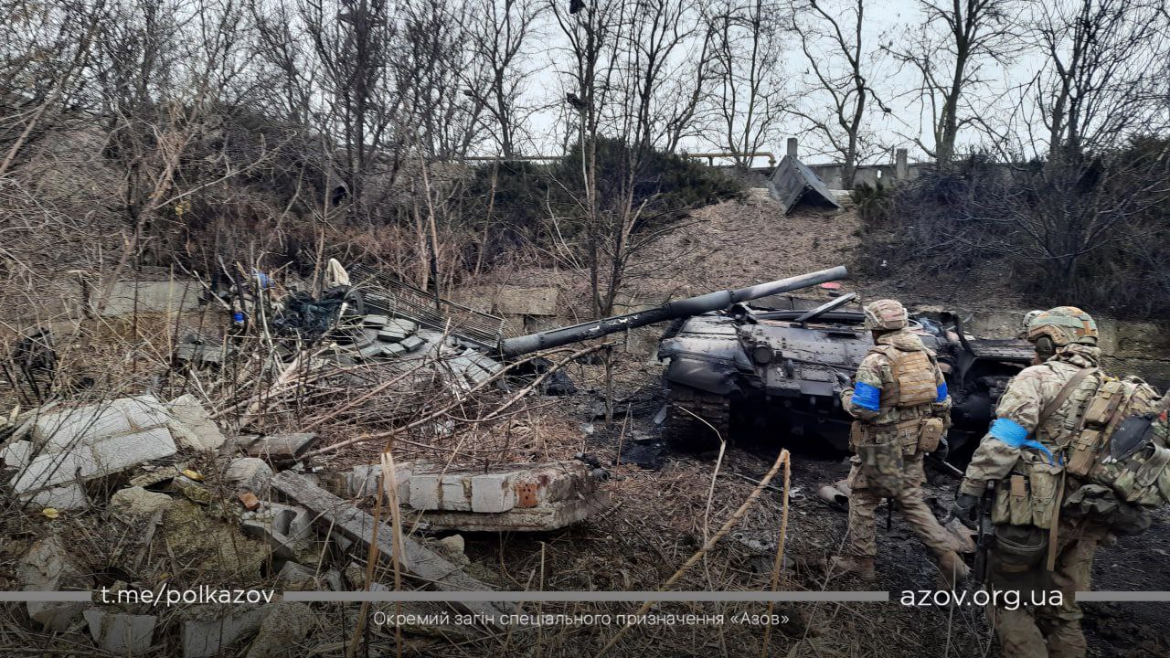 Знищена ворожа техніка під Маріуполем Фото: Telegram-канал «Азов – Маріуполь»