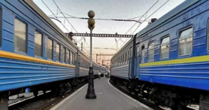 «Укрзалізниця» запустит дополнительные эвакуационные поезда 16 марта, фото: «24 канал»