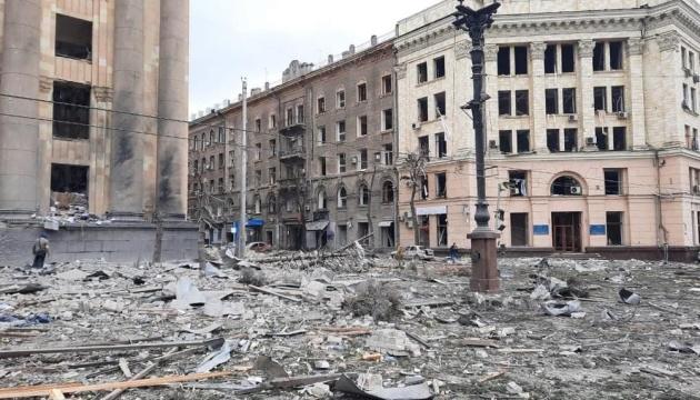 Рашисти обстріляли поліклініку в Харкові, є загиблі