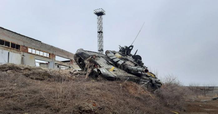 Окупанти в Україні втратили вже майже 600 танків. Фото: ЗСУ