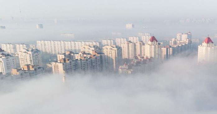 Якість повітря у Києві погіршилася в 9 разів. Фото: fakty.ua