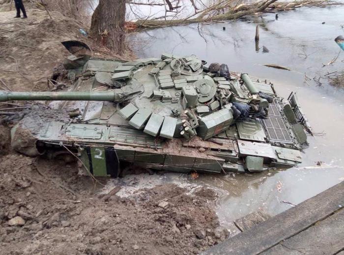 На Сумщині російський танк затонув разом із екіпажем, фото: Генштаб ЗСУ