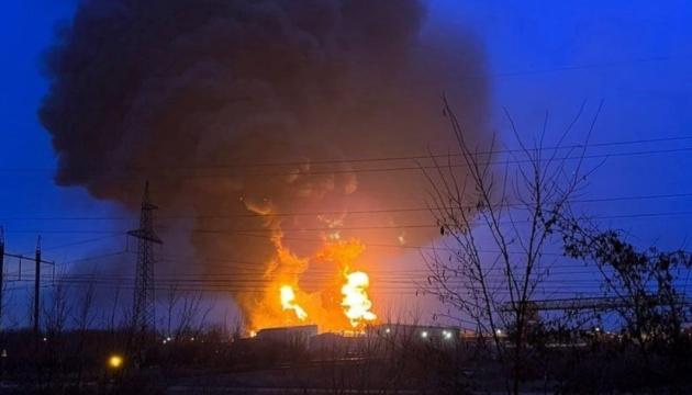 Міноборони прокоментувало пожежу на нафтобазі в російському Бєлгороді