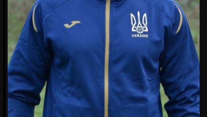 “Взято как трофей” - мародеры рф продают олимпийку сборной Украины