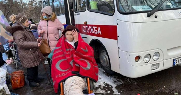 Украина продолжает эвакуировать население из пострадавших регионов, фото: «Украинская правда»