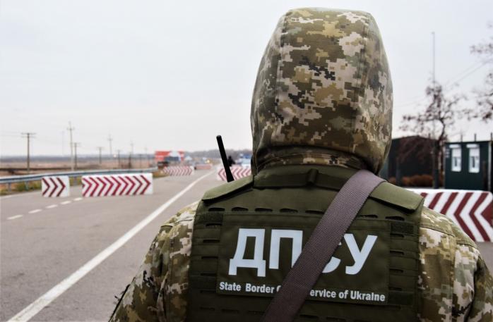 Військова техніка рф залишається поблизу кордону на Сумщині – ДПСУ