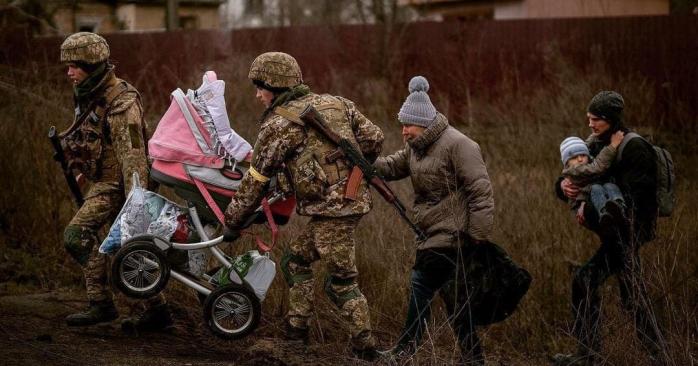 Андрей Ермак призвал жителей Донбасса немедленно эвакуироваться. Фото: AP