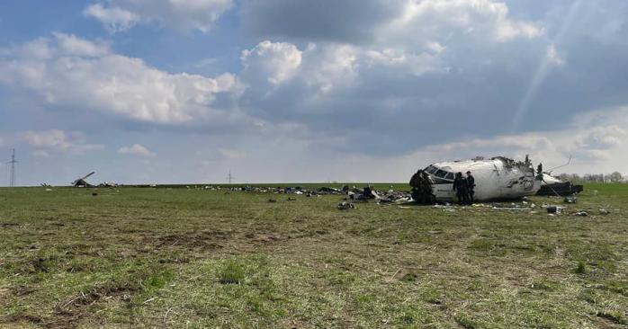 Стала відома причина падіння літака Ан-26 на Запоріжжі. Фото: 