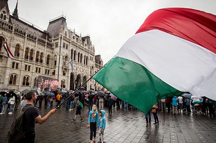 Венгрия наложит вето на нефтяное эмбарго против рф – детали