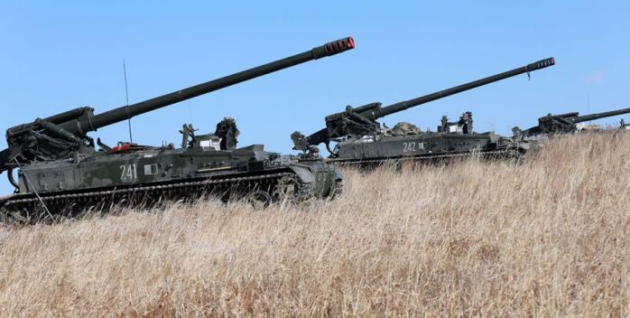 Ворог стягнув артилерію на північ Криму. Фото: Фокус