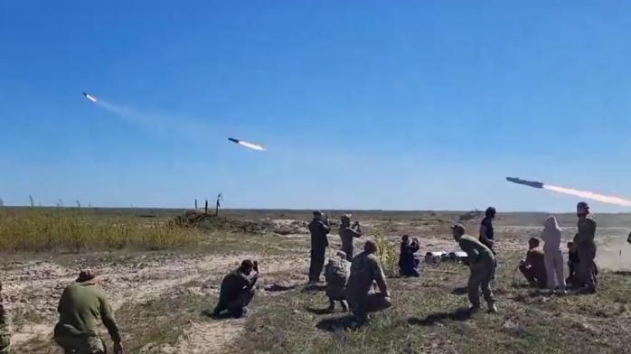 ЗСУ показали запуск британських ракет "земля-земля" Brimstone, скріншот відео 