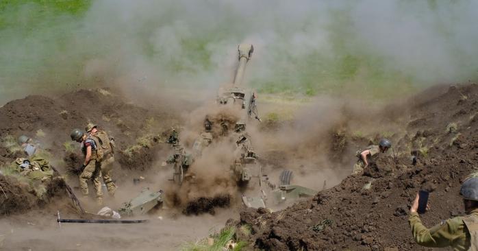 ЗСУ нищать ворога за допомогою гаубиць M777. Фото: Міноборони