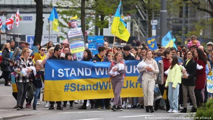 Пять из шести миллионов украинских беженцев избрали страны ЕС