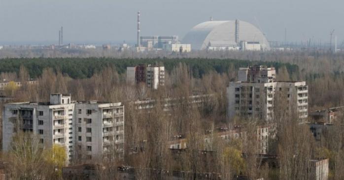 Россияне выбрасывали снаряжение, чтобы забрать с собой радиоактивный лом из Чернобыльской зоны 