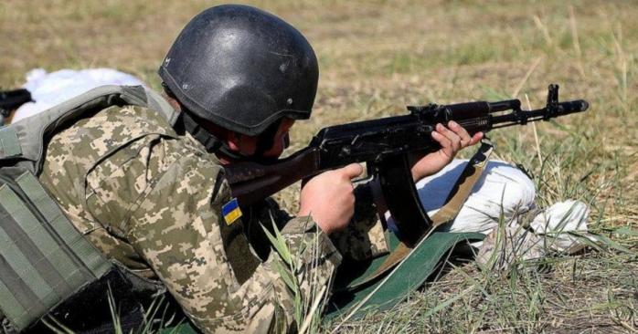 Украинские военные оттеснили врага от важной автомагистали, фото: Depo.ua